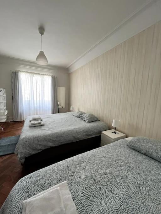 Habitacion Privada Para 3 Grande Con Balcon Lisboa Exterior foto